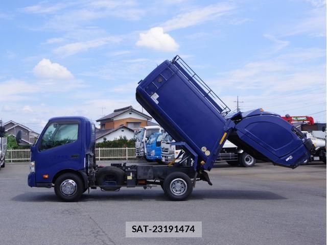 Hino DUTRO 2016-06 8485320-8