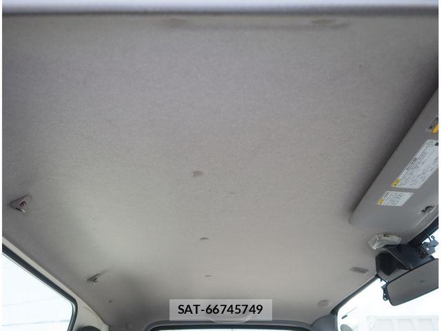 Hino DUTRO 2018-01 8485315-25