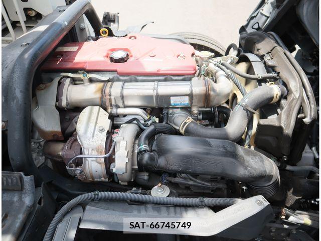Hino DUTRO 2018-01 8485315-28