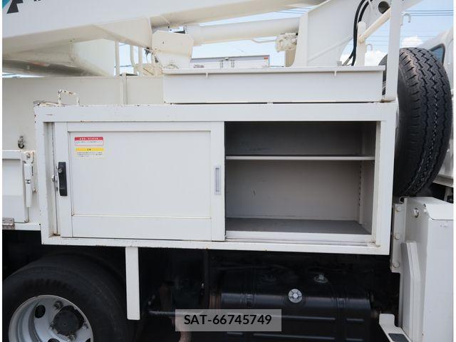 Hino DUTRO 2018-01 8485315-5