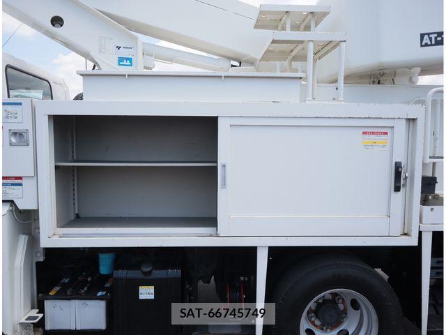 Hino DUTRO 2018-01 8485315-6
