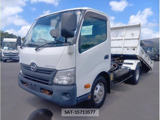 Hino DUTRO 2017-03 8485312-10