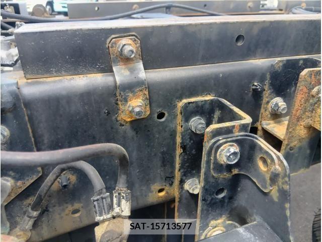 Hino DUTRO 2017-03 8485312-13