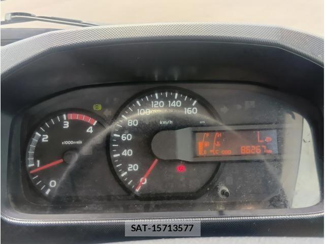 Hino DUTRO 2017-03 8485312-28