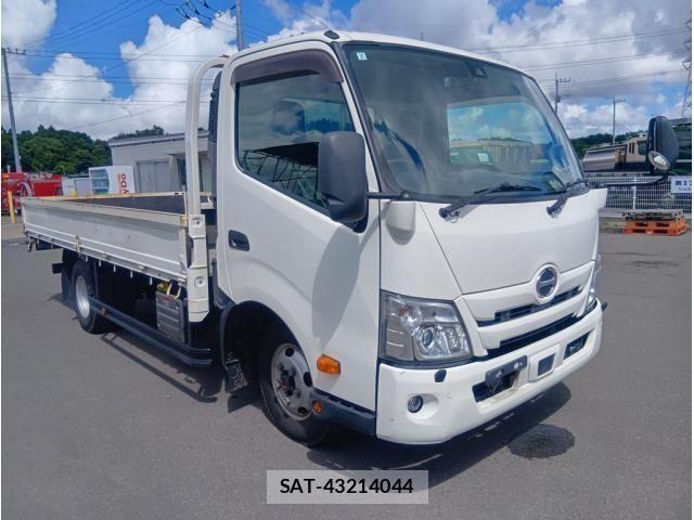 Hino DUTRO 2019-07 8485321-1