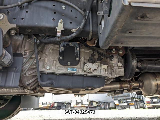 Hino DUTRO 2019-10 8524506-18