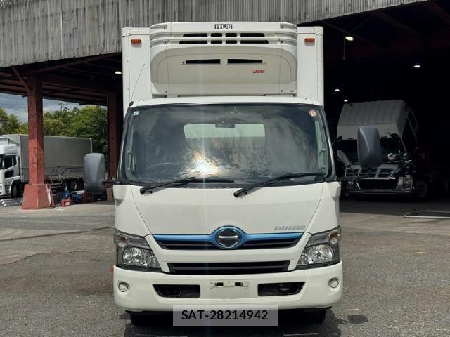 Hino DUTRO 2014-01 8524555-2