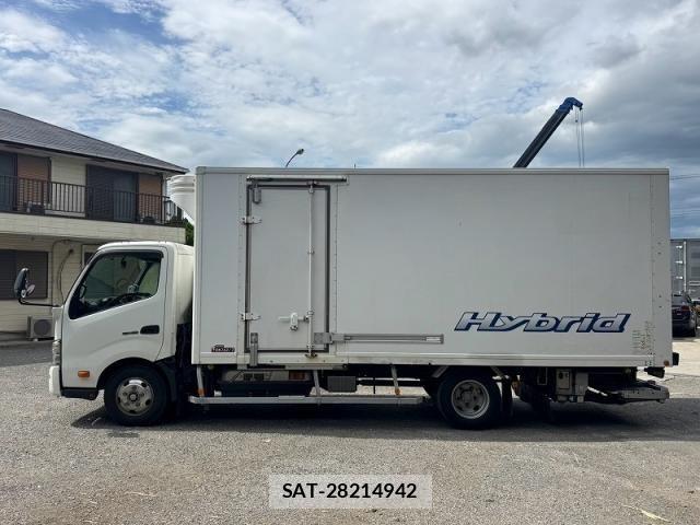 Hino DUTRO 2014-01 8524555-4