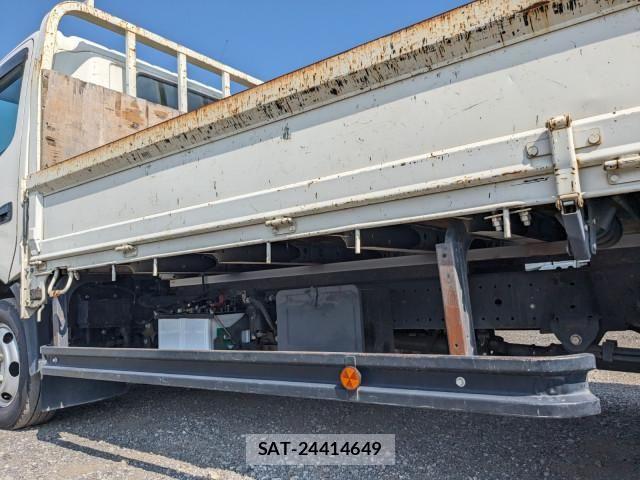 Hino DUTRO 2019-10 8524530-19