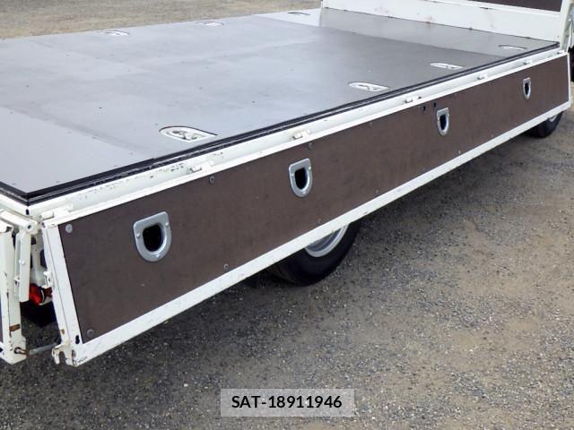 Hino DUTRO 2022-03 8524518-12
