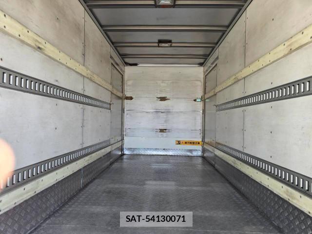 Hino DUTRO 2018-01 8524515-15