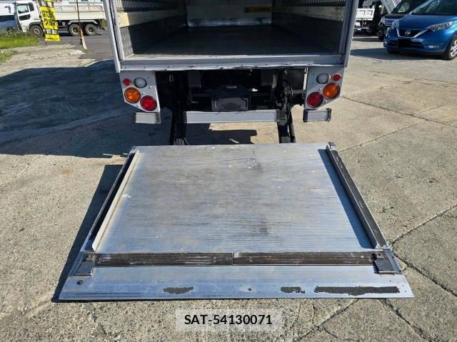 Hino DUTRO 2018-01 8524515-16