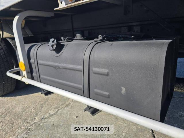 Hino DUTRO 2018-01 8524515-24