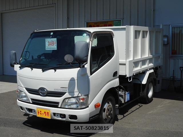 Hino DUTRO 2015-03 8524533-0