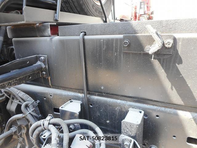 Hino DUTRO 2015-03 8524533-25