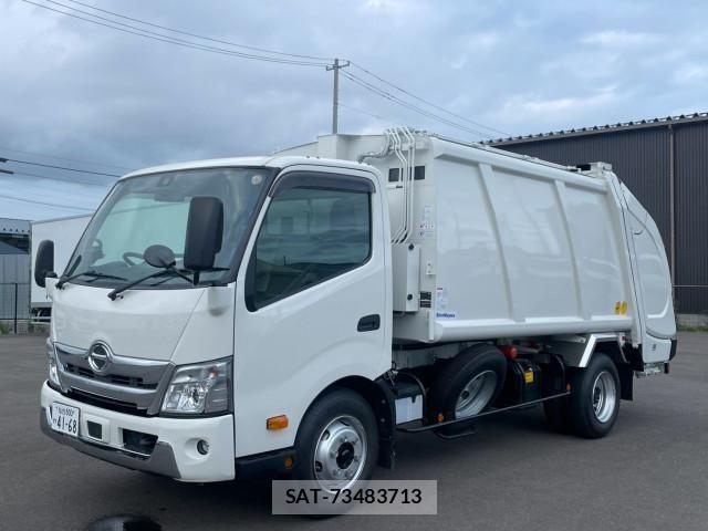 Hino DUTRO 2024-09 8524445-0