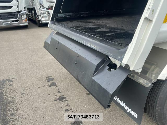 Hino DUTRO 2024-09 8524445-10