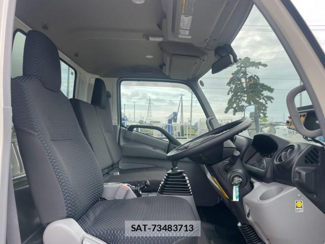 Hino DUTRO 2024-09 8524445-27