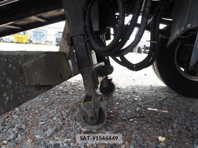 Hino DUTRO 2017-06 8524485-9