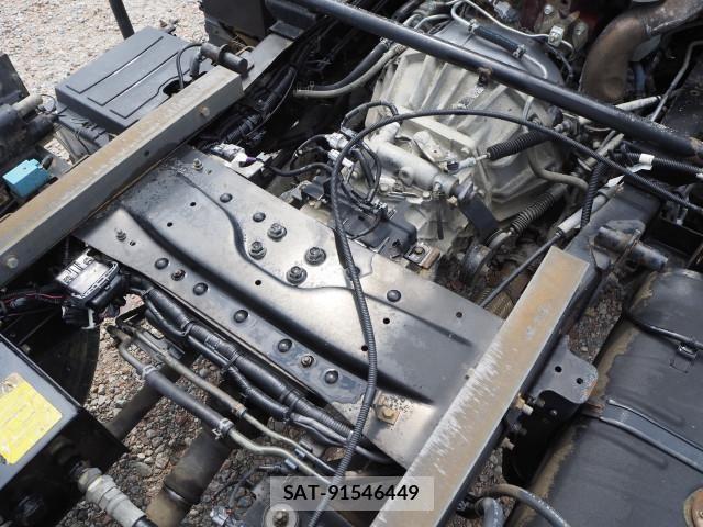 Hino DUTRO 2017-06 8524485-20