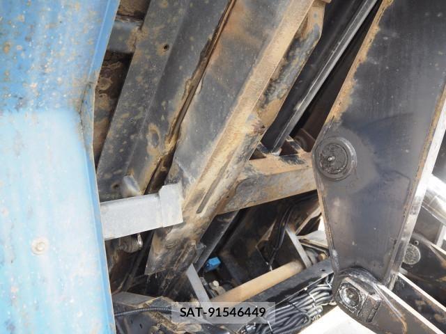 Hino DUTRO 2017-06 8524485-25