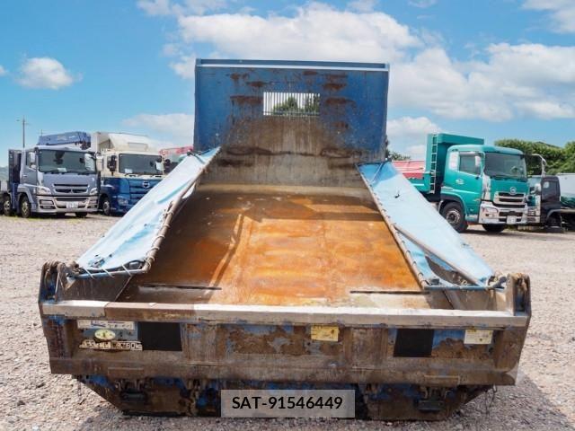 Hino DUTRO 2017-06 8524485-3
