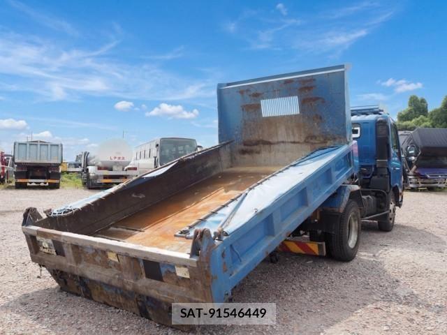 Hino DUTRO 2017-06 8524485-4