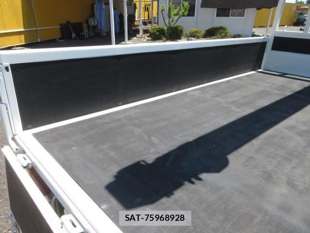 Hino DUTRO 2016-01 8524468-12