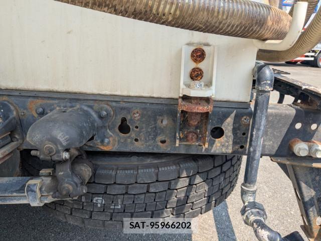 Hino DUTRO 2021-04 8524470-18