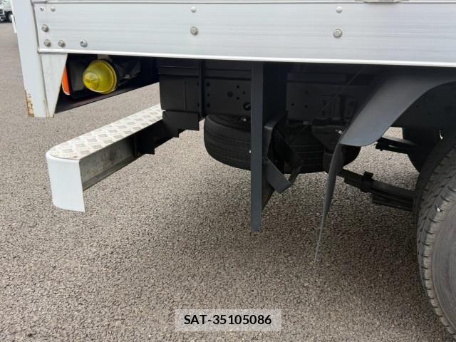 Hino DUTRO 2020-09 8524482-27