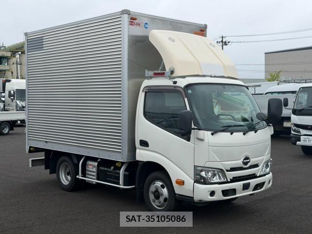 Hino DUTRO 2020-09 8524482-2