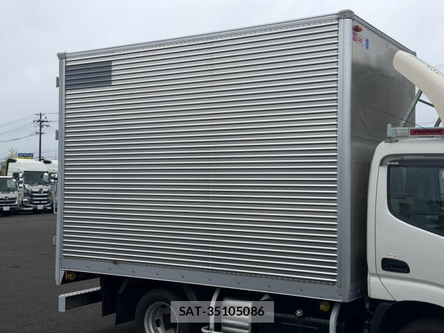 Hino DUTRO 2020-09 8524482-7