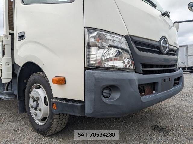 Hino DUTRO 2019-07 8524500-24