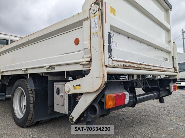 Hino DUTRO 2019-07 8524500-6