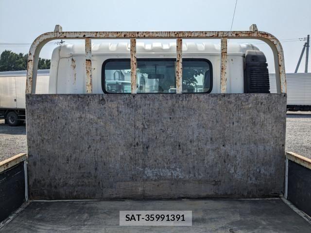Hino DUTRO 2019-09 8524528-11