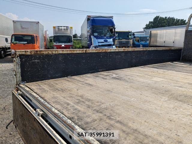 Hino DUTRO 2019-09 8524528-14