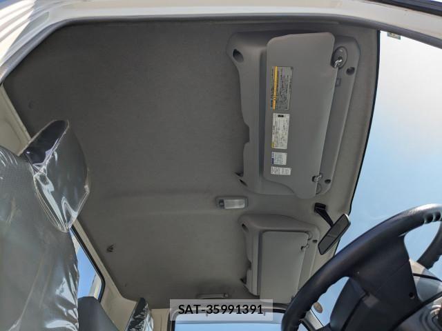 Hino DUTRO 2019-09 8524528-21