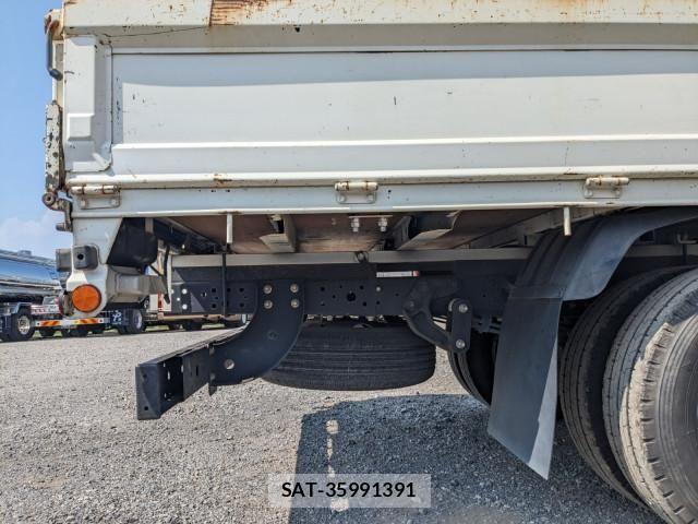 Hino DUTRO 2019-09 8524528-27
