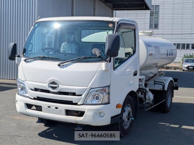 Hino DUTRO 2021-04 8524471-0