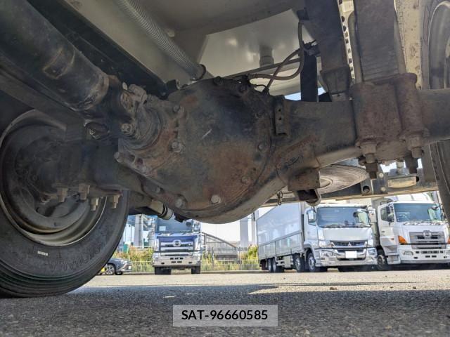 Hino DUTRO 2021-04 8524471-8