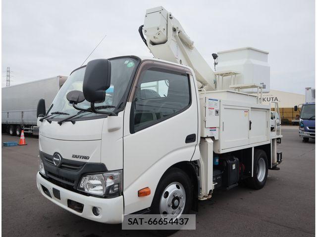 Hino DUTRO 2017-12 8524536-0