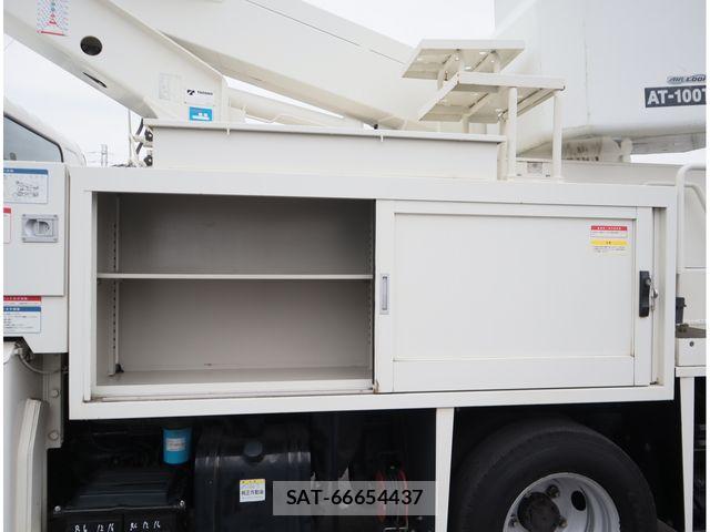 Hino DUTRO 2017-12 8524536-7
