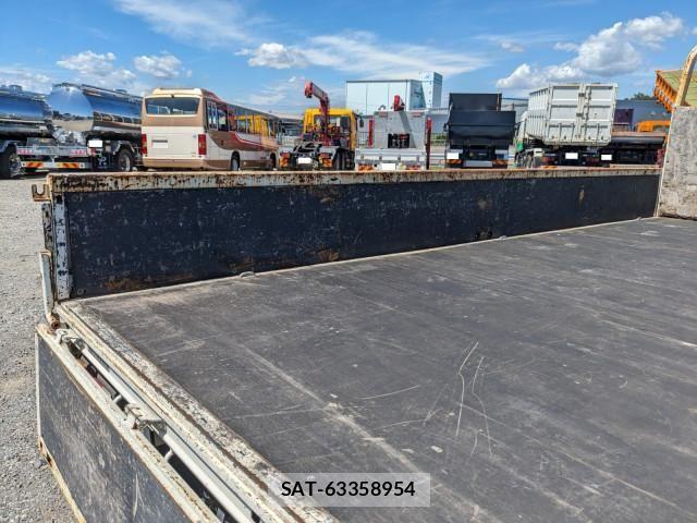 Hino DUTRO 2019-09 8524517-14