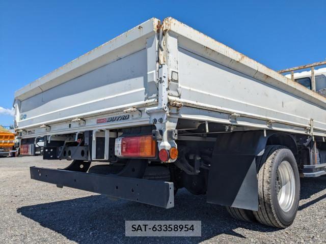 Hino DUTRO 2019-09 8524517-5