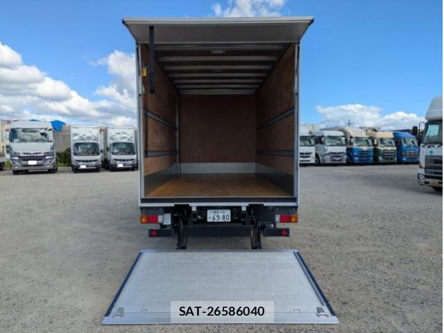 Hino DUTRO 2024-08 8524463-9