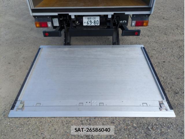 Hino DUTRO 2024-08 8524463-12