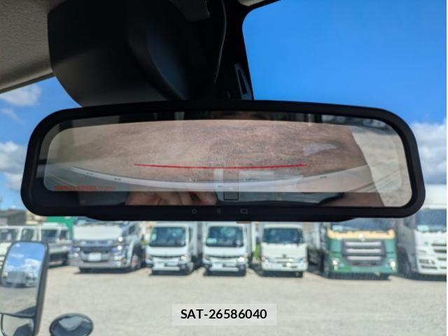 Hino DUTRO 2024-08 8524463-23