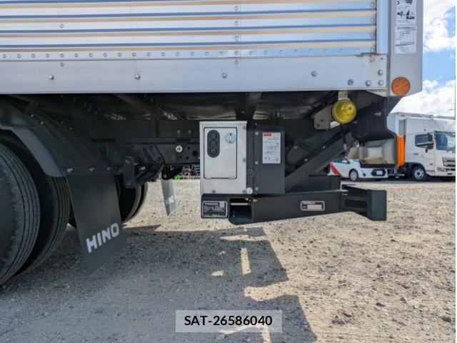 Hino DUTRO 2024-08 8524463-26