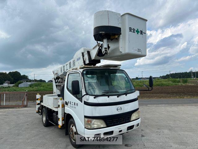 Hino DUTRO 2005-03 8524576-1