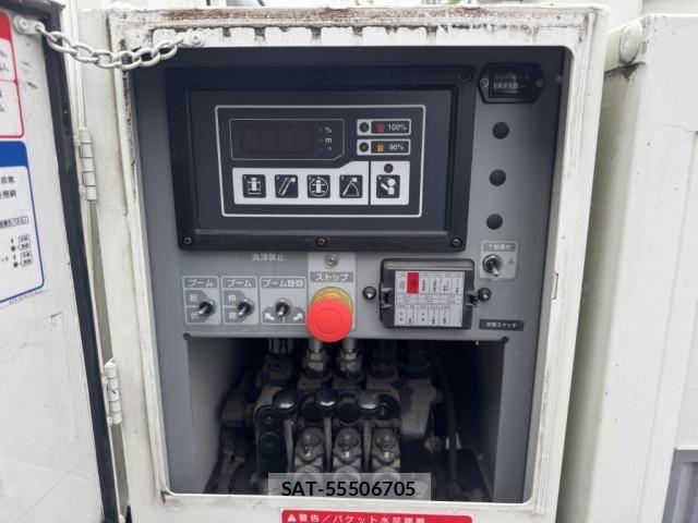 Hino DUTRO 2018-03 8524538-12